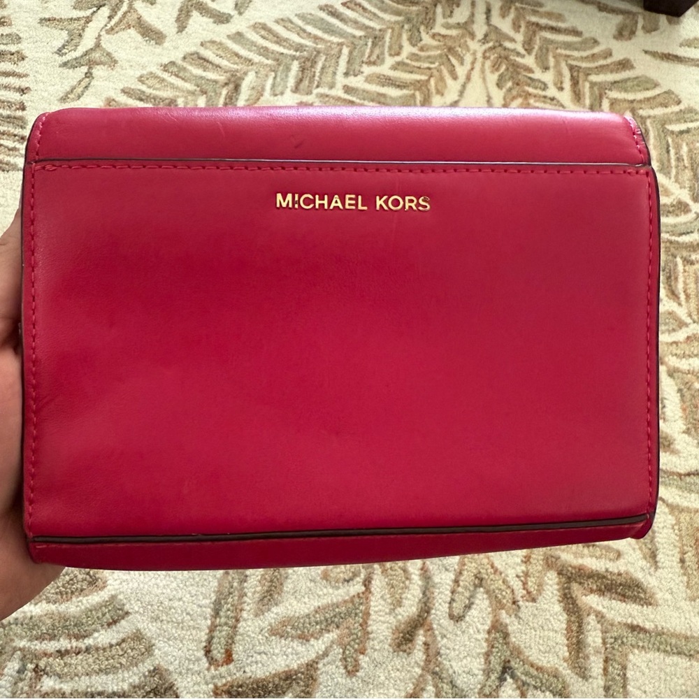 Michael Kors Ruby Pink Love Crossbody Purse with Gold Hardware - Picture 5 of 8